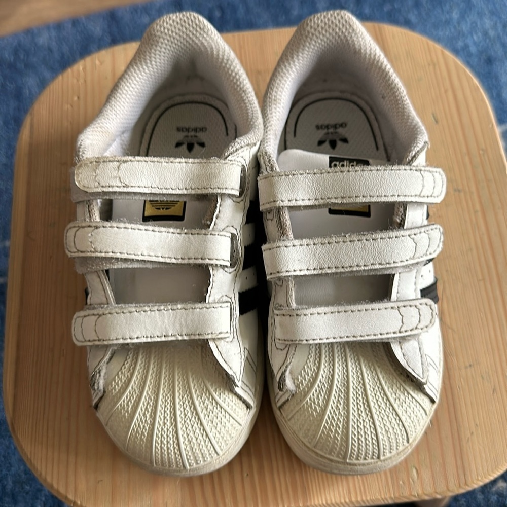 Adidas Superstar Velcro Sneakers w/ Box si…